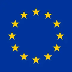 Flagi krajów europejskich tworzą okrąg złotych gwiazd na niebieskim tle. Symbol jedności i współpracy.