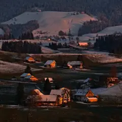 Góry Świętokrzyskie - co zobaczyć zimą? Niezapomniane atrakcje i szlaki