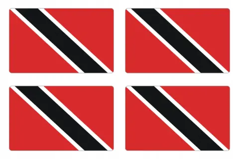 Cztery identyczne flagi Trynidadu i Tobago, każda z czerwonym tłem i czarno-białym pasem biegnącym po przekątnej.