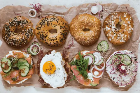 Gdzie zjeść w Chęcinach? Odkryj najlepsze lokale gastronomiczne