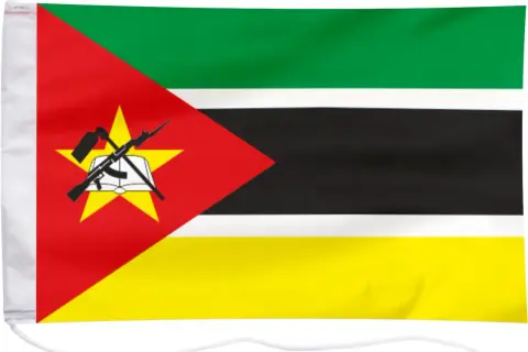 Flaga Mozambiku jak wygląda - odkryj jej niezwykłe symbole i kolory