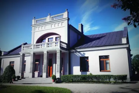 Gdzie na weekend we dwoje w Świętokrzyskiem? Romantyczne miejsca i atrakcje