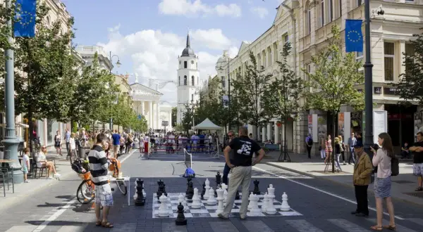 Czy w Wilnie jest bezpiecznie? Odkryj zagrożenia i porady dla turystów