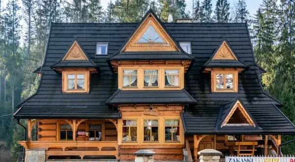 Małe Ciche gdzie zjeść - odkryj ciche i klimatyczne restauracje