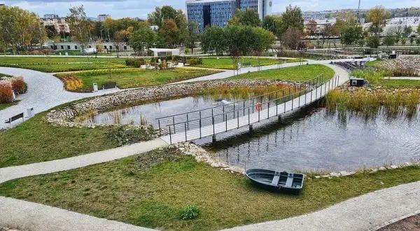 Najlepsze miejsca na spacer w Świętokrzyskiem, które musisz poznać