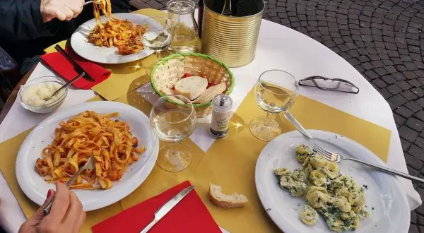 Gdzie zjeść w Treviso? Odkryj najlepsze restauracje i smaki