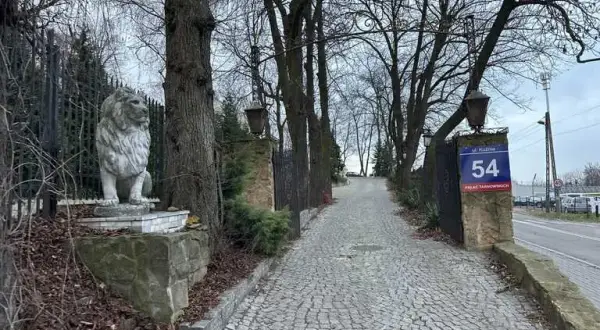 Co warto zobaczyć w pobliżu Ostrowca Świętokrzyskiego? Odkryj tajemnice regionu