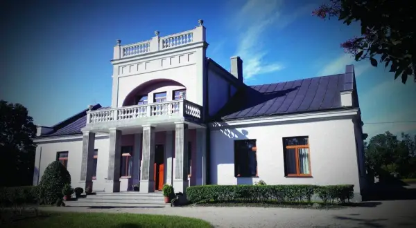 Gdzie na weekend we dwoje w Świętokrzyskiem? Romantyczne miejsca i atrakcje