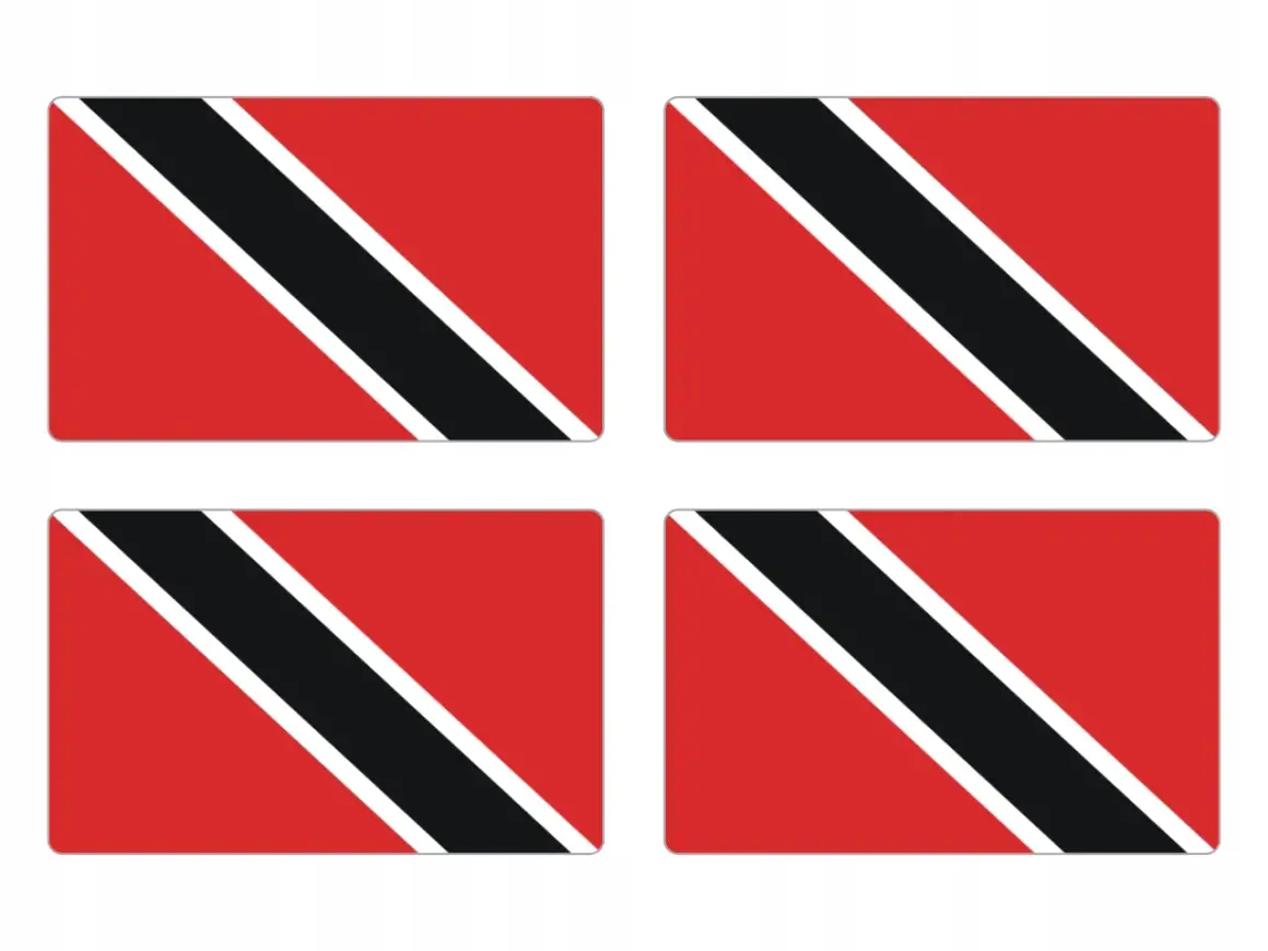 Cztery identyczne flagi Trynidadu i Tobago, każda z czerwonym tłem i czarno-białym pasem biegnącym po przekątnej.