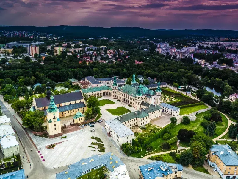 Jaka jest stolica województwa świętokrzyskiego? Odkryj Kielce!