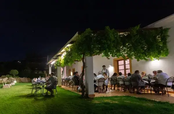 Zdjęcie Gdzie zjeść w Castellammare del Golfo? Sprawdzone restauracje i smaki