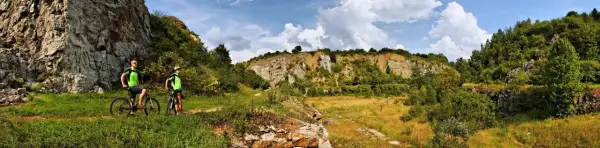 Ziemia Świętokrzyska z czego słynie? Odkryj jej niezwykłe skarby